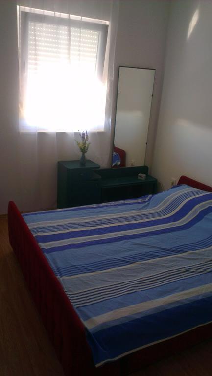 Apartment Feliks Mandre Pokoj fotografie